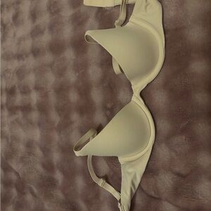 SKIMS T Shirt Bra NWOT